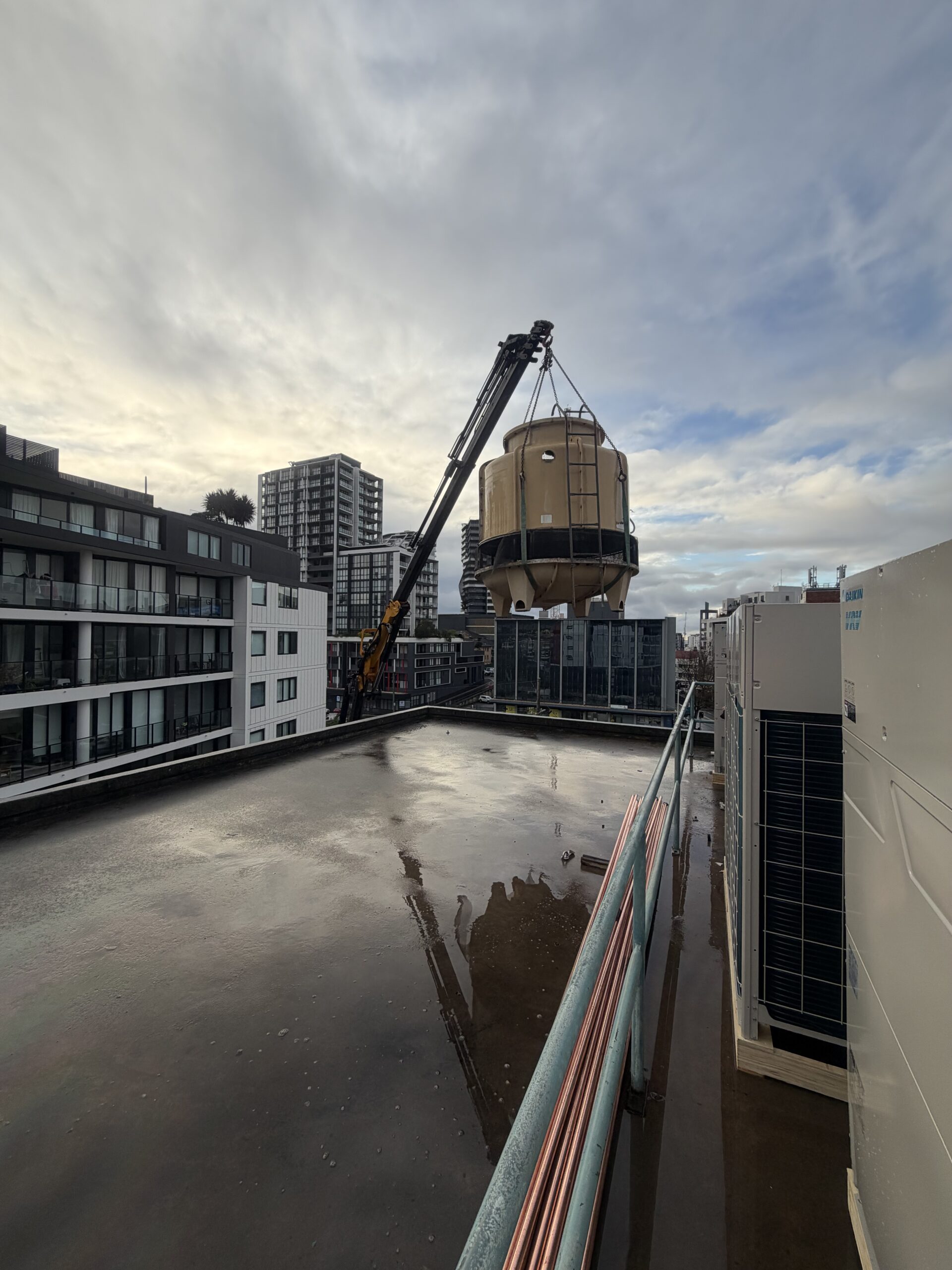 Boiler lift 310 Crown St